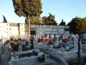 Cappella presso il Cimitero (Monte di Procida – 80070)