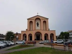 chiesa cristo dei salsi jesolo 30016