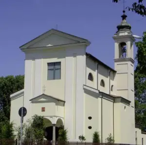 chiesa madonna dellaiuto pogliano milanese 20010