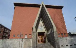 chiesa madonna di fatima pinerolo 10064
