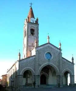 chiesa san giovanni battista castagnito 12050