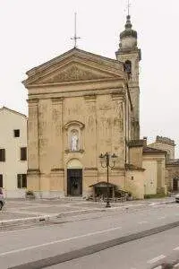 chiesa san lorenzo nogarole rocca 37060