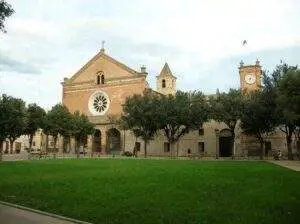 chiesa santa maria in castagnola chiaravalle 60033