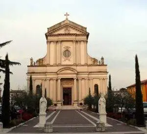chiesa santa maria maddalena villafranca di verona 37062
