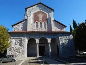 chiesa santambrogio monfalcone 34074