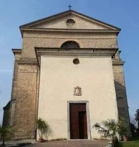 chiesa santandrea apostolo pozzuolo del friuli 33050