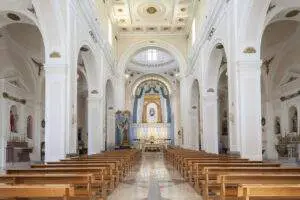 chiesa santissimo sacramento rionero in vulture 85028