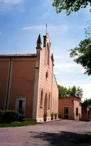 Chiesa Santo Stefano protomartire (Villagrossa – 46033)
